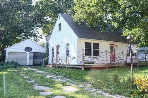 301 Ash Avenue, Morrison, IL 61270