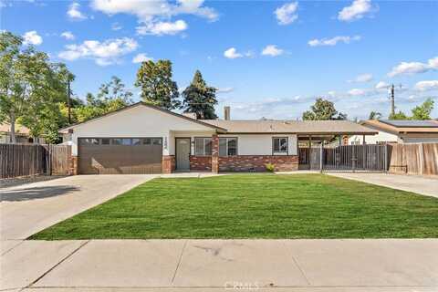 152 Cooper Avenue, Bakersfield, CA 93308