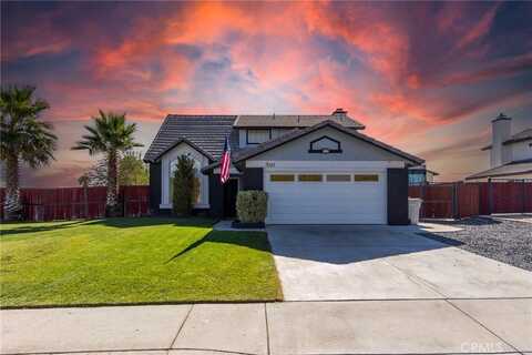 7043 Garden Court, Hesperia, CA 92345