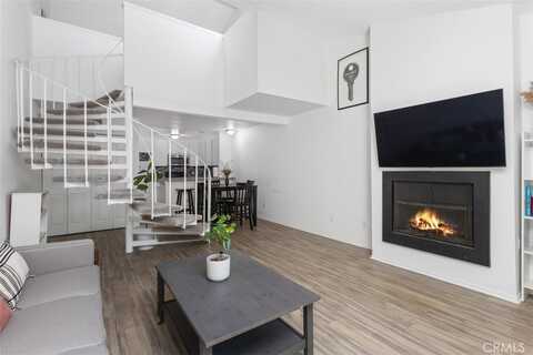 2900 Madison Avenue, Fullerton, CA 92831