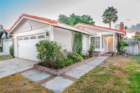 807 Santa Fe Lane, Colton, CA 92324