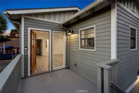 1008 Douglas Street, Los Angeles, CA 90026