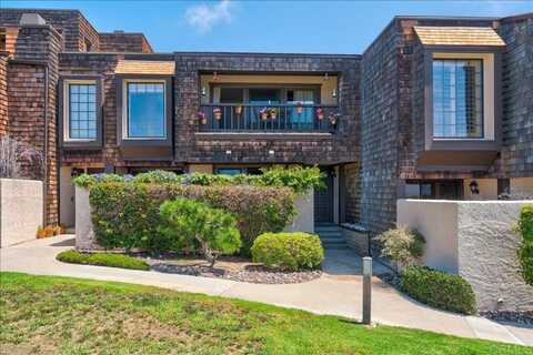 2034 Carmel Valley Road, Del Mar, CA 92014