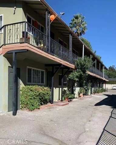 253 E Villa Street, Pasadena, CA 91101