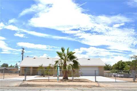 11482 Maple Avenue, Hesperia, CA 92345