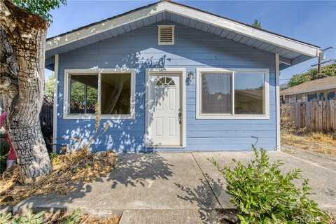6412 13th Avenue, Lucerne, CA 95458