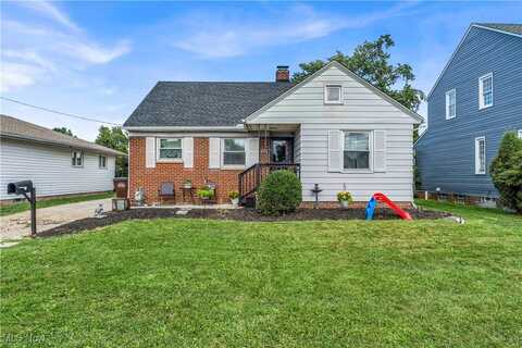 6483 Kerneywood Road, Parma, OH 44129