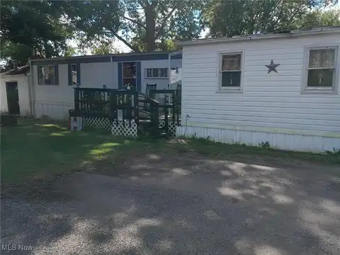 3000 Moxadarla Drive lot: 2, South Zanesville, OH 43701