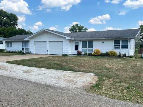810 - 814 Pleasant Avenue, Malvern, OH 44644