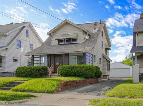 2606 Oakwood Avenue, Youngstown, OH 44509
