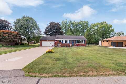 19 Sprankle Street NE, Navarre, OH 44662