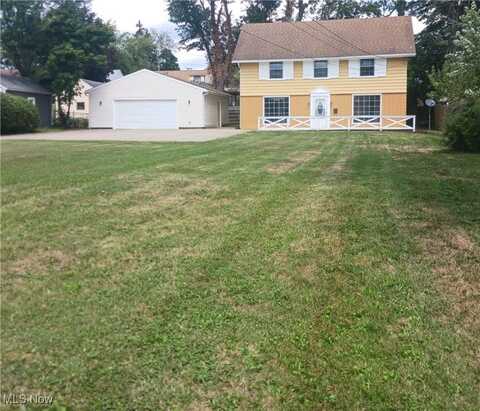 82 Terrace Drive, Youngstown, OH 44512