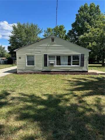 1163 Packard Drive, Akron, OH 44320
