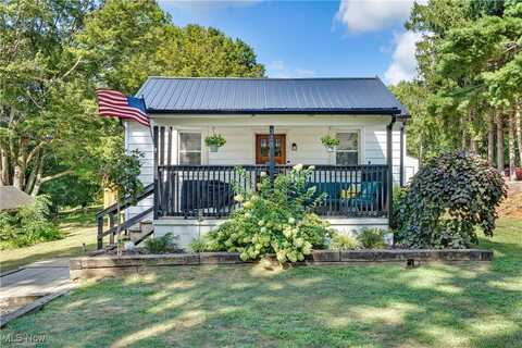 315 Walnut Street, Washingtonville, OH 44490