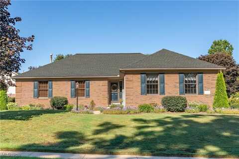 8291 Brooke Hollow Street NW, Massillon, OH 44646