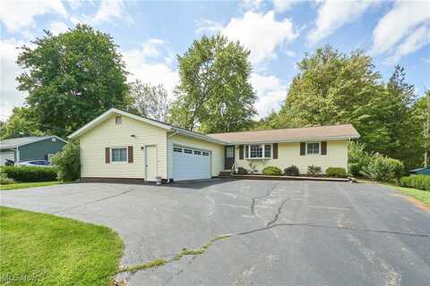 3045 Spencer Circle W, Geneva, OH 44041