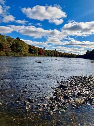 17 Angel Lane, Medford, ME 04463