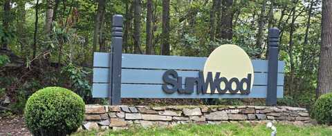 483 Pumpkin Hill, Shelton, CT 06484