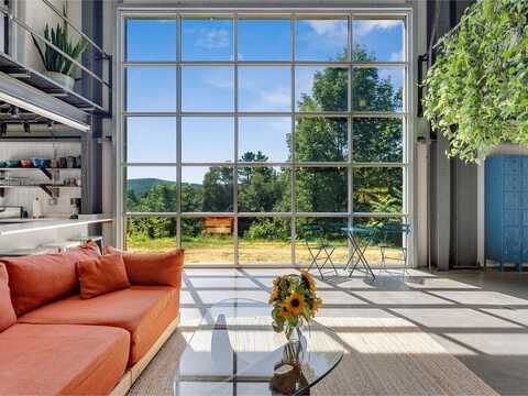 578 East Barnard Road, Barnard, VT 05031