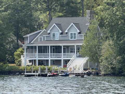 266 Sewall Road, Wolfeboro, NH 03894