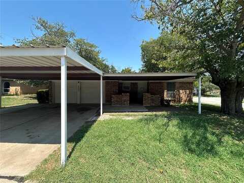 6053 Ridgecrest Drive, Watauga, TX 76148