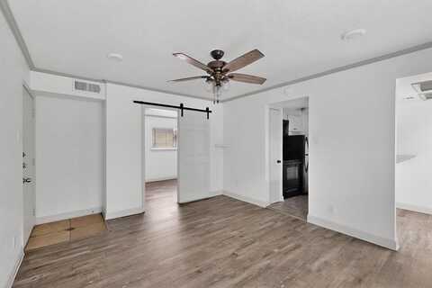 2003 Bennett Avenue, Dallas, TX 75206
