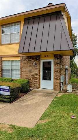 931 Cedar Terrace, Cedar Hill, TX 75104