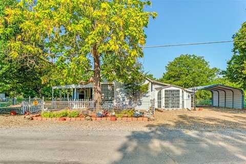 602 N Denison Street, Bells, TX 75414