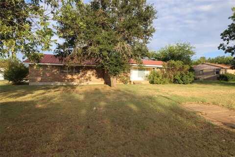 301 Travis Street, Ranger, TX 76470