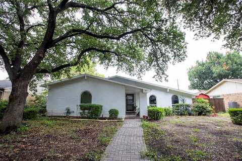 5004 Goodwin Drive, Plano, TX 75023