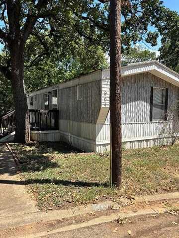 964 Royal Circle, Arlington, TX 76017