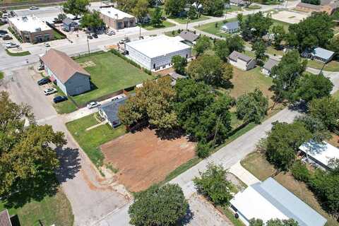 107 E 10th Street, Joshua, TX 76058