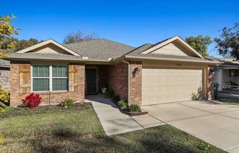 8410 Sussex Street, White Settlement, TX 76108