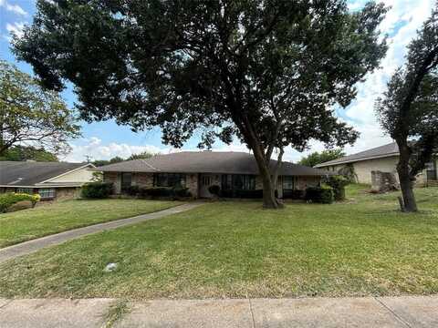604 The Meadows Parkway, DeSoto, TX 75115