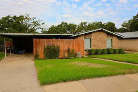 1918 Jacqueline Drive, Denton, TX 76205