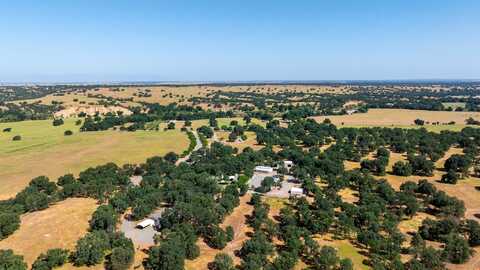 18045 Red Bank Road, Red Bluff, CA 96080
