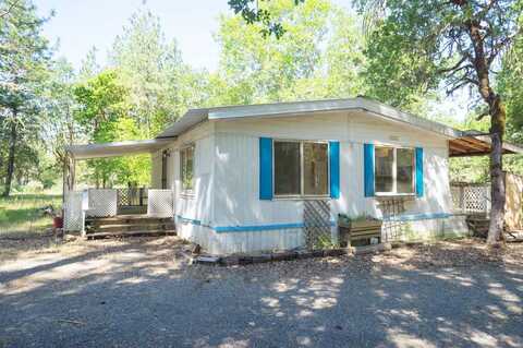 130 Ken Rose Ln, Cave Junction, OR 97523