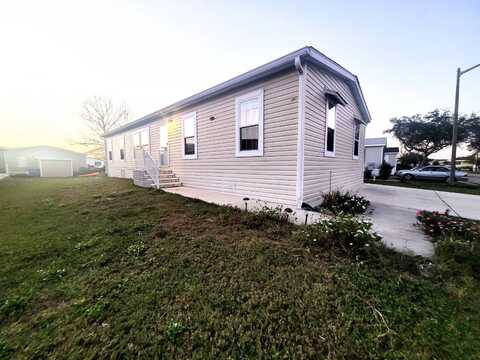 3913 Covington Dr, Saint Cloud, FL 34772