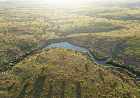 N1762 RD, Vinson, OK 73571