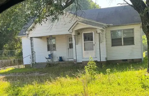 2220 North Vine Street, Magnolia, AR 71753