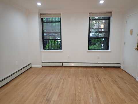 426 Carlton Avenue, Brooklyn, NY 11238