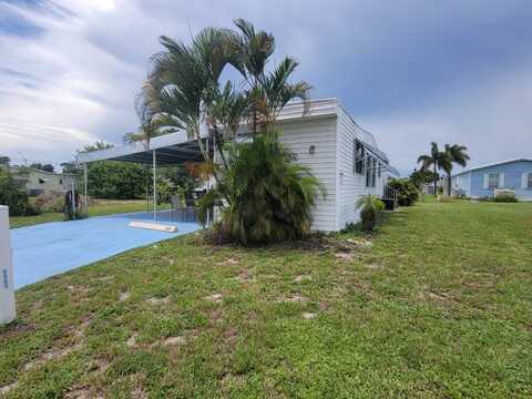 6889 42nd Drive North, West Palm Beach, FL 33404