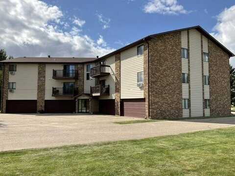1212 Unique Drive, Rugby, ND 58368