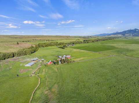 81075 82 Highway, Wallowa, OR 97885