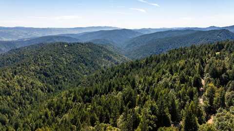 8555 Signal Ridge Road, Philo, CA 95466