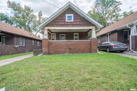 1200 W NOWLAND Avenue, Peoria, IL 61604
