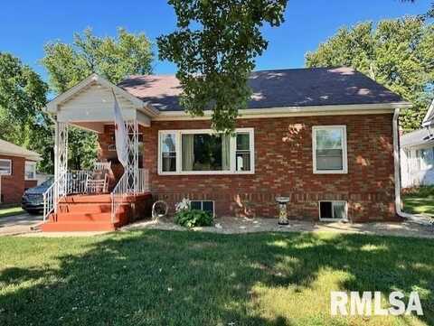 1717 S MAIN Street, Jacksonville, IL 62650