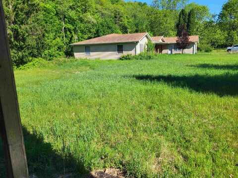 4282 Council Hill, GALENA, IL 61036