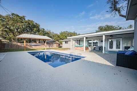 927 Pine Ave, ROCKPORT, TX 78383
