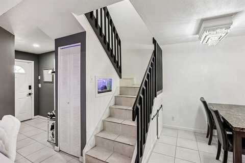 5843 Woodlands Blvd, Tamarac, FL 33319